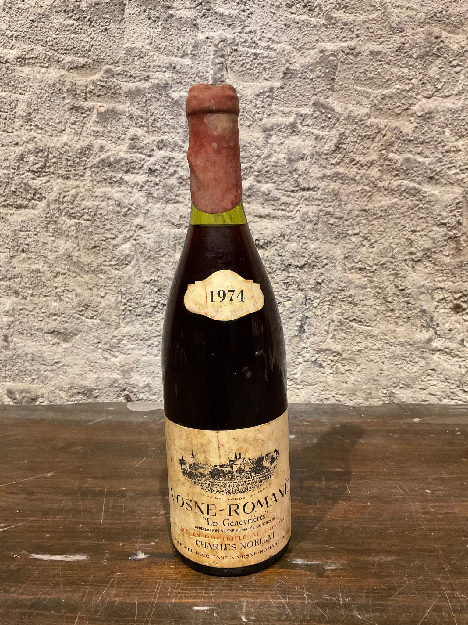Vosne-Romanée, Les Genevrières, Charles Noëllat, 1974